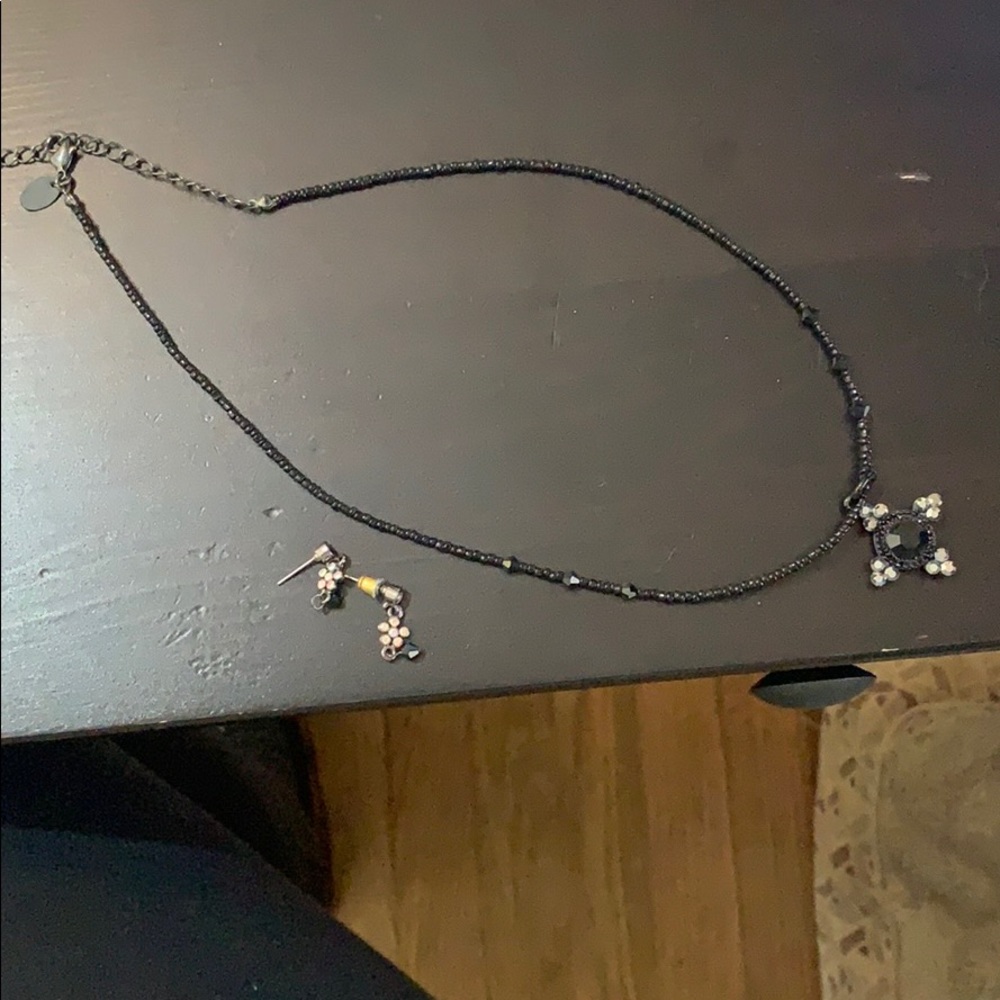Lia Sophia necklace and earring set